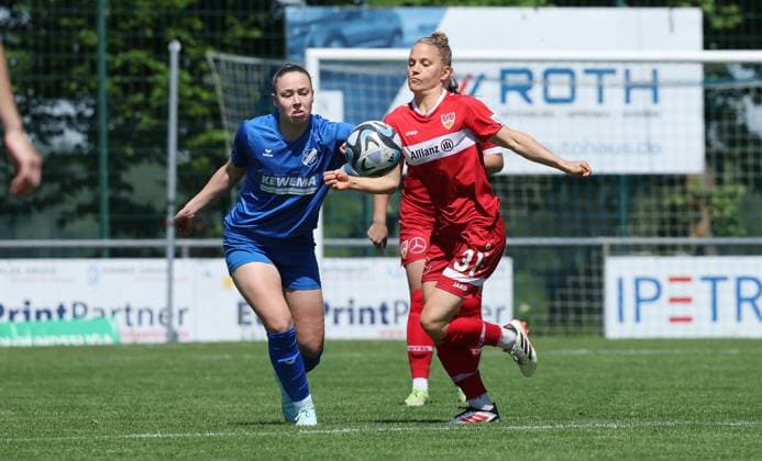 Stuttgart , Fußball Regionalliga Süd , SC Sand 2 vs. VfB Stuttgart Frauen , rechts: Leonie Maier ( VfB )
