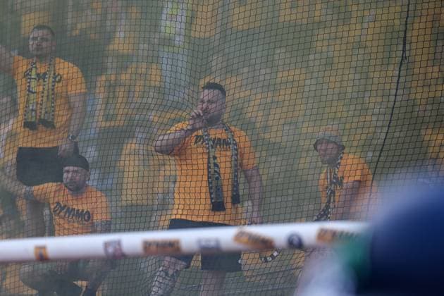 Die Fans der SG Dynamo Dresden feiern den Aufstieg in die 2. Bundesliga beim SV Waldhof Mannheim - SG Dynamo Dresden am 10.05.25 in Carl Benz Stadion, Mannheim xamx Foto: Alfio Marino
