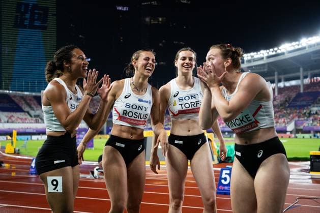 Bilder des Jahres 2025, Sport 05 Mai Sport Themen der Woche KW19 Sport Bilder des Tages Belgians Delphine Nkansa, Rani Rosius, Lien Torfs and Rani Vincke celebrate after winning the women s 4x100m relay heats, at the world relay championships, on Saturday 10 May 2025 in Guangzhou, China. The world relay championships in Guangzhou take place from 10 to 11 May. NIKOLAxKRSTIC  x123233584x