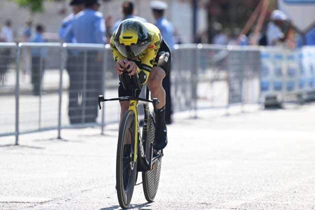 10-05-2025 Giro D italia; Tappa 02 Tirana - Tirana; 2025, Visma - Lease A Bike; Yates, Simon; Tirana; 