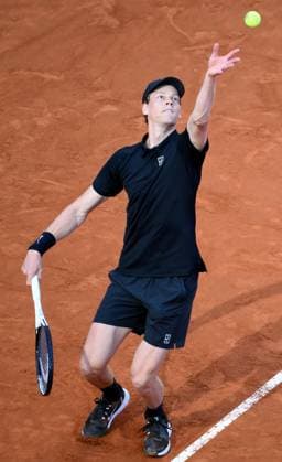 May 10, 2025, Rome, ITALY: Jannik Sinner of Italy in action during his men s singles second round match against Mariano Navone of Argentina (not pictured) at the Italian Open tennis tournament in Rome, Italy, 10 May 2025. ANSA ETTORE FERRARI. Italian Open Tennis Tournament  - ZUMAa110 20250510_zaf_a110_062 Copyright: xEttorexFerrarix
