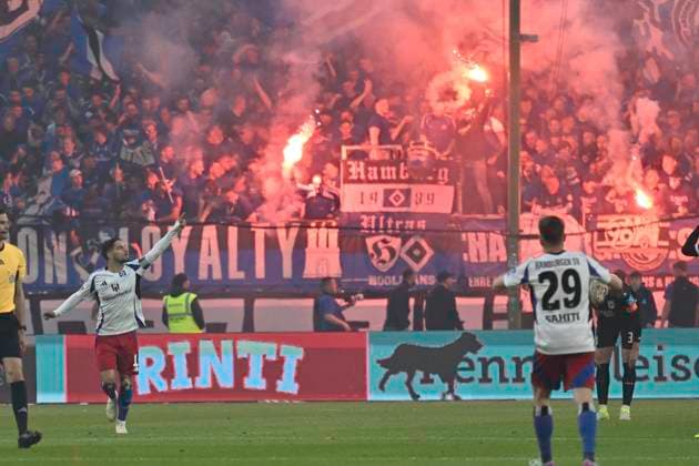 GER; 2. FBL,, Hamburger SV vs SSV Ulm 1846 10.05.2025, Volksparkstadion, Hamburg, GER; 2. FBL, Hamburger SV vs SSV Ulm 1846 im Bild Ludovit Reis (Hamburg 14) schiesst das Tor zum 1-1 fuer Hamburg und jubelt.