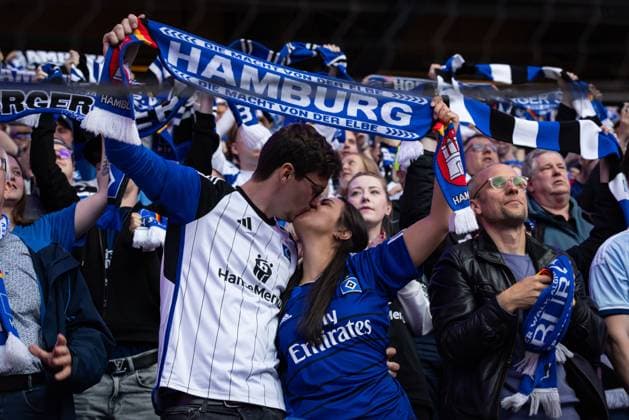 2. Fußball-Bundesliga: Hamburger SV vs. SSV Ulm 1846; 10.05.25 Fans Hamburger SV 2. Fußball-Bundesliga: Hamburger SV vs. SSV Ulm 1846, Volksparkstadion am 10.05.25