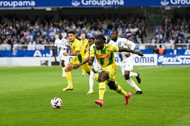 AJ Auxerre v FC Nantes - Ligue 1 MCDonald s 2024 2025 27 Moses SIMON (fcn) during the Ligue 1 MCDonald s match between Auxerre and Nantes on May 10, 2025 at Stade de L Abbe-Deschamps in Auxerre, France. Auxerre France  Copyright: xFEPx 776319160