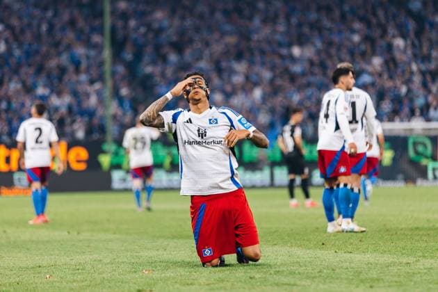 Fußball I Herren I Saison 2024-2025 I 2. Bundesliga I 33. Spieltag I Hamburger SV - SSV Ulm I 10.05.2025 Davie Selke (27, Hamburger SV) jubelt zum Tor. Hamburg Volksparkstadion Hamburg Deutschland