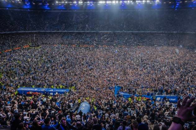 Hamburger SV vs SSV ULM 6:1 10.05.2025, Volksparkstadion, BundesLigaspiel, 2. Bundesliga, Hamburger SV vs SSV ULM 6:1 im Bild: Es ist geschachfft! HSV hat den Aufstieg geschafft! Freude über all! Â