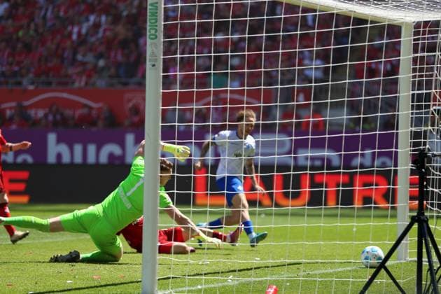 11.05.2025, xrekx, Fussball 2.Bundesliga, 1.FC Kaiserslautern - SV Darmstadt 98 v.l. (DFL DFB REGULATIONS PROHIBIT ANY USE OF PHOTOGRAPHS as IMAGE SEQUENCES and or QUASI-VIDEO) Kaiserslautern