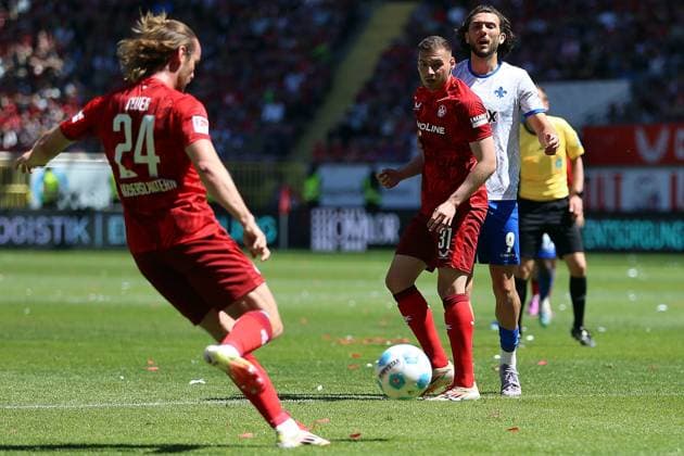 11.05.2025, xrekx, Fussball 2.Bundesliga, 1.FC Kaiserslautern - SV Darmstadt 98 v.l. Jannis Heuer (1.FC Kaiserslautern) Luca Sirch (1.FC Kaiserslautern) Fraser Hornby (SV Darmstadt 98) (DFL DFB REGULATIONS PROHIBIT ANY USE OF PHOTOGRAPHS as IMAGE SEQUENCES and or QUASI-VIDEO) Kaiserslautern