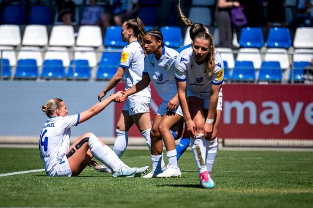 Google Pixel Frauen-Bundesliga, TSG Hoffenheim - FC Carl Zeiss Jena; 11.05.2025 Enttäuschte Gesichter bei den Spielerinnen aus Jena Google Pixel Frauen-Bundesliga, TSG Hoffenheim - FC Carl Zeiss Jena, am 11.05.2025 im Dietmar-Hopp-Stadion in Hoffenheim. DFB REGULATIONS PROHIBIT ANY USE OF PHOTOGRAPHS AS IMAGE SEQUENCES AND OR QUASI-VIDEO. Copyright: xBEAUTIFULxSPORTS Gelhardtx