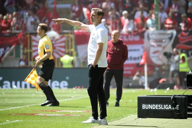 11.05.2025, xmohx, Fussball 2.Bundesliga, 1.FC Kaiserslautern - SV Darmstadt 98 v.l. Trainer Florian Kohfeldt (SV Darmstadt 98) (DFL DFB REGULATIONS PROHIBIT ANY USE OF PHOTOGRAPHS as IMAGE SEQUENCES and or QUASI-VIDEO) Kaiserslautern