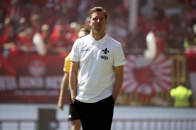 11.05.2025, xmohx, Fussball 2.Bundesliga, 1.FC Kaiserslautern - SV Darmstadt 98 v.l. Trainer Florian Kohfeldt (SV Darmstadt 98) (DFL DFB REGULATIONS PROHIBIT ANY USE OF PHOTOGRAPHS as IMAGE SEQUENCES and or QUASI-VIDEO) Kaiserslautern