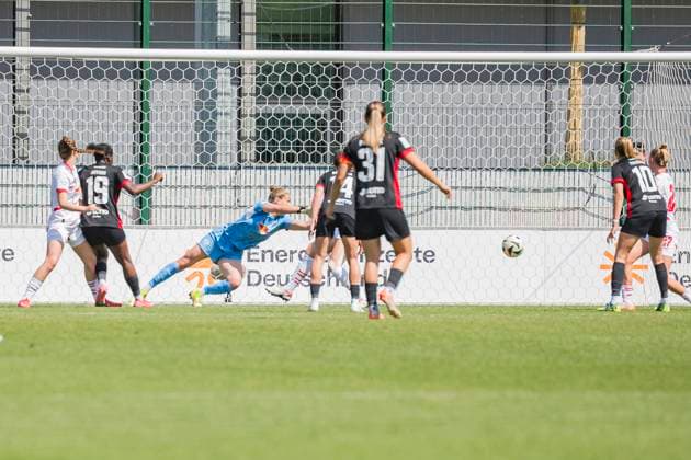 11.05.2025, xomx, Fussball Google Pixel Frauen-Bundesliga, RB Leipzig - Eintracht Frankfurt v.l. jubelt, Torjubel, Tor, Goal, Jubel, Freude, freuen zum 0:2 durch Nicole Anyomi (Eintracht Frankfurt) (DFL DFB REGULATIONS PROHIBIT ANY USE OF PHOTOGRAPHS as IMAGE SEQUENCES and or QUASI-VIDEO) Leipzig