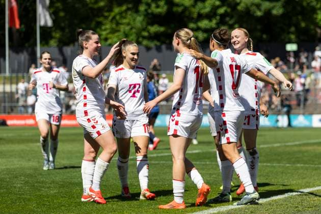 Google Pixel Frauen-Bundesliga: 1. FC Köln - 1. FFC Turbine Potsdam, 11.05.2025 Jubel nach dem Tor zum 3:0 durch Nicole Billa (1. FC Köln, 17). Google Pixel Frauen-Bundesliga, 1. FC Köln - 1. FFC Turbine Potsdam, 22. Spieltag, am 11.05.2025, Franz-Kremer-Stadion, Köln DFB regulations prohibit any use of photographs as image sequences and or quasi-video Copyright: xBEAUTIFULxSPORTS Meuselx
