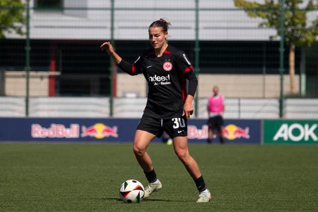 GER, Leipzig, Fußballl, Google Pixel Frauen Bundesliga, 22. Spieltag, RB Leipzig vs. Eintracht Frankfurt im Bild v.l.: Carlotta Wamser (Eintracht Frankfurt 30), Freisteller 11.05.2025, RB Leipzig Training Akademie Cottaweg Leipzig DFB REGULATIONS PROHIBIT ANY USE OF PHOTOGRAPHS AS IMAGE SEQUENCES AND OR QUASI-VIDEO, Copyright: HMBxMedia PaulxFritz