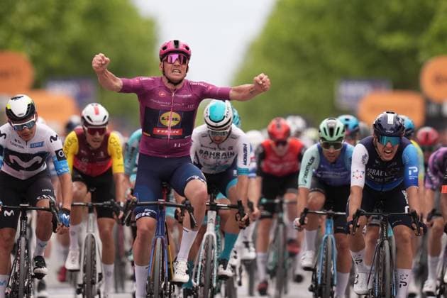 Pedersen Mads of Lidl-Trek stage winner during the stage 3 of the Giro dÕItalia from Valona (Vlore) to Valona (Vlore) Albania - Sunday, May 11, 2025. - cycling.  Copyright: xMassimoxPaolone LaPressex