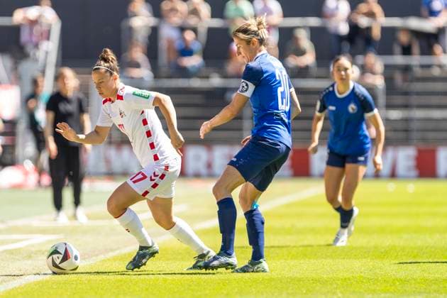 Google Pixel Frauen-Bundesliga: 1. FC Köln - 1. FFC Turbine Potsdam, 11.05.2025 Nicole Billa (1. FC Köln, 17), Bianca Schmidt (1. FFC Turbine Potsdam, 20). Google Pixel Frauen-Bundesliga, 1. FC Köln - 1. FFC Turbine Potsdam, 22. Spieltag, am 11.05.2025, Franz-Kremer-Stadion, Köln DFB regulations prohibit any use of photographs as image sequences and or quasi-video Copyright: xBEAUTIFULxSPORTS Meuselx