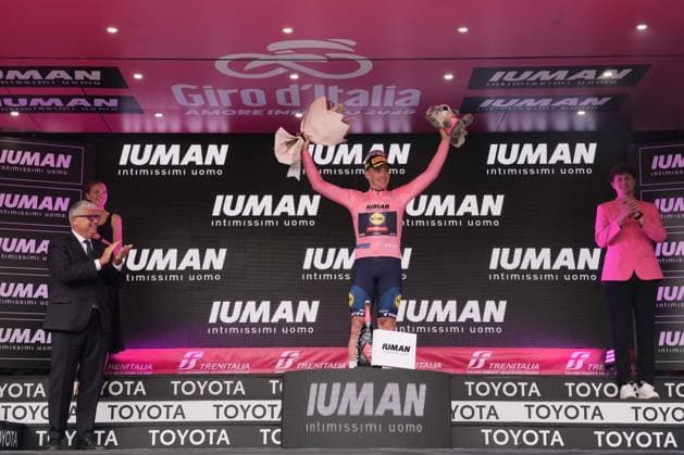 Pedersen Mads, pink jersey, during the stage 3 of the Giro d™Italia from Valona (Vlore) to Valona (Vlore) Albania - Sunday, May 11, 2025. - cycling.  Copyright: xMassimoxPaolone LaPressex