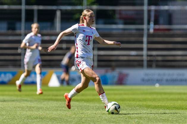 Google Pixel Frauen-Bundesliga: 1. FC Köln - 1. FFC Turbine Potsdam, 11.05.2025 Carlotta Imping (1. FC Köln, 14). Google Pixel Frauen-Bundesliga, 1. FC Köln - 1. FFC Turbine Potsdam, 22. Spieltag, am 11.05.2025, Franz-Kremer-Stadion, Köln DFB regulations prohibit any use of photographs as image sequences and or quasi-video Copyright: xBEAUTIFULxSPORTS Meuselx