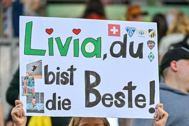 Plakat fuer Livia Peng (SV Werder Bremen, 01) GER, SC Freiburg - SV Werder Bremen, Frauen-Fussball, Google Pixel Frauen-Bundesliga, 22. Spieltag, Saison 2024 2025, 11.05.2025 DFB REGULATIONS PROHIBIT ANY USE OF PHOTOGRAPHS AS IMAGE SEQUENCES AND OR QUASI-VIDEO GER, SC Freiburg - SV Werder Bremen, Frauen-Fussball, Google Pixel Frauen-Bundesliga, 22. Spieltag, Saison 2024 2025, 11.05.2025 Freiburg Copyright: xEibner-Pressefoto ThomasxHessx EP_THS