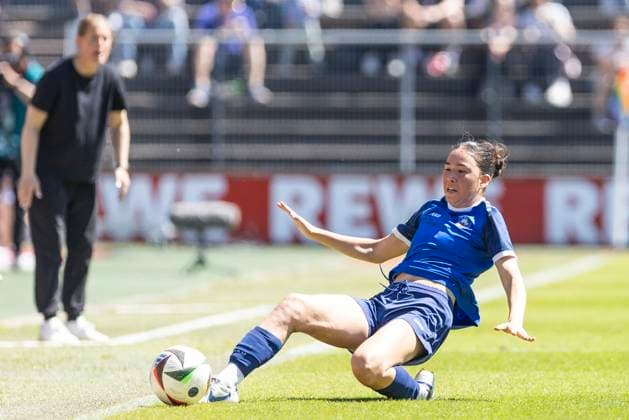 Google Pixel Frauen-Bundesliga: 1. FC Köln - 1. FFC Turbine Potsdam, 11.05.2025 Suya Haering (1. FFC Turbine Potsdam, 25). Google Pixel Frauen-Bundesliga, 1. FC Köln - 1. FFC Turbine Potsdam, 22. Spieltag, am 11.05.2025, Franz-Kremer-Stadion, Köln DFB regulations prohibit any use of photographs as image sequences and or quasi-video Copyright: xBEAUTIFULxSPORTS Meuselx