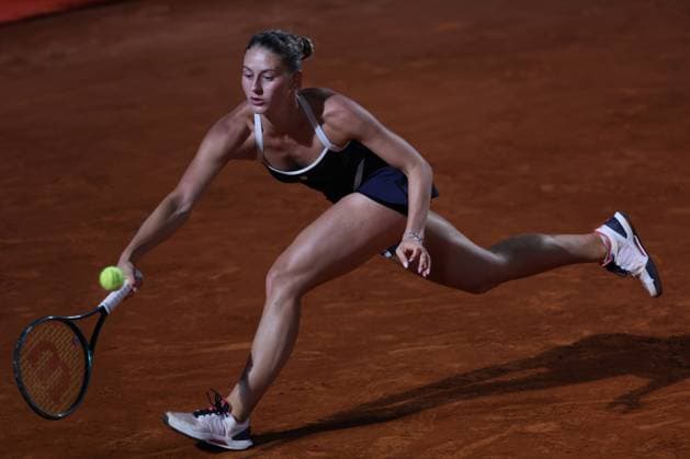 Rome, Italy, italy: Rome, Italy 05 12 2025: Sabalenka Arena BY rank 1 vs Kostyuk Marta UKR rank 27 competing during R16 of the Internazionali BNL d Italia 2025 WTA, Tennis Damen Masters 1000 women s circuit in Rome at the Foro Italico. Rome italy  - ZUMAp169 20250512_zea_p169_1052 Copyright: xmarcoxiacobuccix Tennis: WTA Master 1000 Women At The Foro Italico In Rome, Sabalenka Arena (BY) Rank 1 Vs Kostyuk Marta (UKR) Rank 27  - ZUMA0817 0817907435st Copyright: xIMAGO marcoxiacobuccix