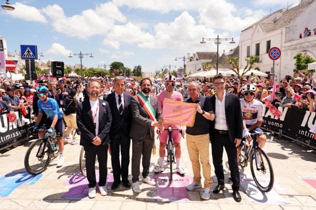 Flag before the start during the stage 4 of the Giro d™Italia from Alberobello (Pietramadre) to Lecce, Italy - Tuesday, May 13, 2025. - cycling.  Copyright: xMassimoxPaolone LaPressex