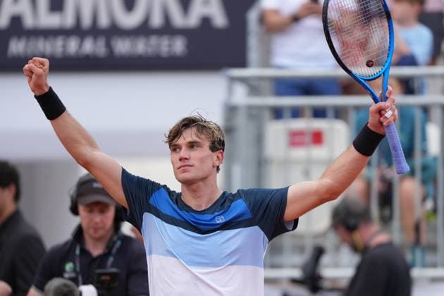 Jack Draper of Great Britain celebrates during the match against Corentin Moutet of France at the Internazionali BNL d Italia 2025 tennis tournament at Foro Italico in Rome, Italy on may 13, 2025. AntoniettaxBaldassarre