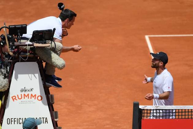 Foto IPP Cavaliere Emiliano. Roma 13 05 2025. Tennis Internazionali d Italia 2025. Nella foto: Corentin Moutet discute con il giudice di sedia. Italy Photo Press - World Copyright italy ITALY  Copyright: xR4924_italyphotopressx