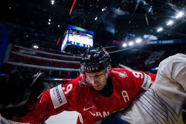 250513 Nathan MacKinnon of Canada during the 2025 IIHF Ice hockey, Eishockey World Championship, WM, Weltmeisterschaft group stage game between Canada and France on May 13, 2025 in Stockholm. Photo: Maxim Thore BILDBYRAN kod MT MT0814 ishockey ice hockey ishockey-vm 2025 vm 2025 iihf world championship kanada canada frankrike france bbeng Copyright: MAXIMxTHORE BB250513MT021