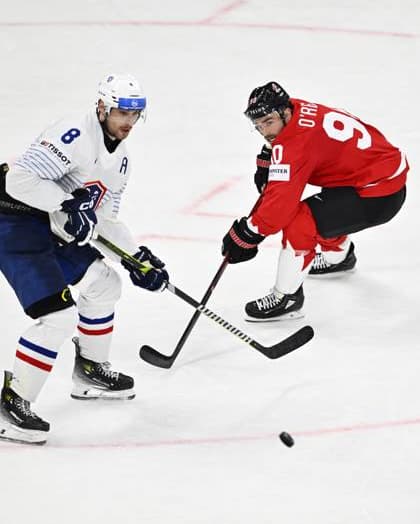 STOCKHOLM, SVERIGE 20250513 France s Hugo Gallet and Canada s Ryan O Reilly during the IIHF Ice hockey, Eishockey World Championship, WM, Weltmeisterschaft group A match between CAnada and France at Avicii Arena in Stockholm, Sweden, on May 13, 2025. STOCKHOLM SVERIGE x10040x