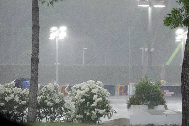 TENNIS - Internazionali di Tennis - Internazionali BNL d Italia heavy rain over the Foro Italico during Internazionali BNL d Italia, International Tennis match in Rome, Italy, May 14 2025 Rome Italy  Copyright: xIPAxSport ABACAx
