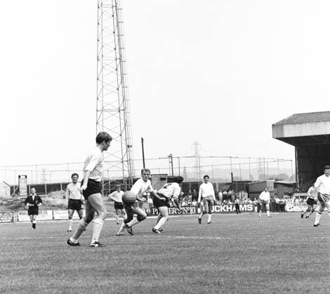 Watford v Morton (L-R) Watford s Keith Eddy and Morton s Per Bartram Watford v Morton Pre-Season Friendly, Credit:Photoshot Avalon  Copyright: xPhotoshotx xAvalonx 0504022101