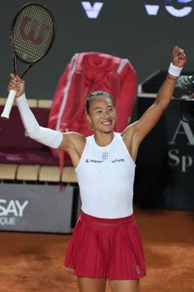 Qinwen Zheng of China celebrates during the match against Aryna Sabalenka of Bielorussia at the Internazionali BNL d Italia 2025 tennis tournament at Foro Italico in Rome, Italy on may 14, 2025. AntoniettaxBaldassarre