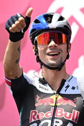 May 14, 2025, Ceglie Messapica, Italy: Slovenian rider PRIMOZ ROGLIC of the Red Bull-Bora-Hansgrohe team, gestures on the podium ahead the 5th stage of the 108 Giro d Italia 2025, cycling race over 151 km from Ceglie Messapica to Matera. Ceglie Messapica. Cycling 2025: Giro D Italia: Stage 5  - ZUMA Cyc 20250514_zaf_a110_004 Copyright: xLucaxZennarox