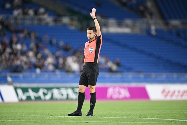 Koki Nagamine Referee, MAY 14, 2025 - Football Soccer : 2025 J1 League match between Yokohama F. Marinos 0-2 Kashiwa Reysol at Yokohama International Stadium in Kanagawa, Japan. Noxthirdxpartyxsales  (290483199)