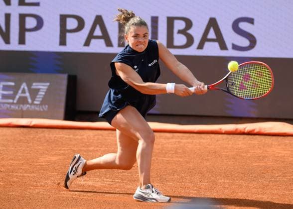 Jasmine Paolini (ITA) during the semi final against Peyton Stearns (USA) of the WTA, Tennis Damen Master 1000 Internazionali BNL d Italia tournament at Foro Italico on May 15, 2025 Fabrizio Corradetti LiveMedia  Copyright: xFabrizioxCorradetti IPAxSportx xipa-agency.netx xx IPA_57726813 IPA_Agency_IPA57726813