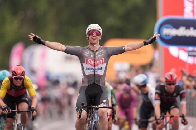 Groves Kaden Alexander of Alpecin-Deceuninck stage winner during the stage 6 of the Giro d™Italia from Potenza to Napoli, Italia - Thursday, May 15, 2025. - cycling.  Copyright: xMassimoxPaolone LaPressex