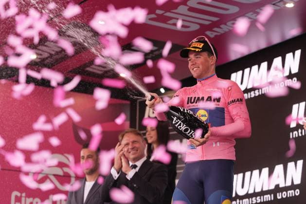 Pedersen Mads of Lidl-Trek, pink jersey, during the stage 6 of the Giro d™Italia from Potenza to Napoli, Italia - Thursday, May 15, 2025. - cycling.  Copyright: xMassimoxPaolone LaPressex