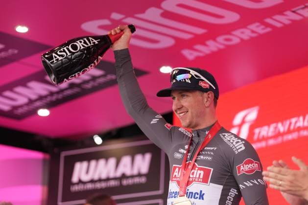Groves Kaden Alexander of Alpecin-Deceuninck stage winner during the stage 6 of the Giro d™Italia from Potenza to Napoli, Italia - Thursday, May 15, 2025. - cycling.  Copyright: xMassimoxPaolone LaPressex