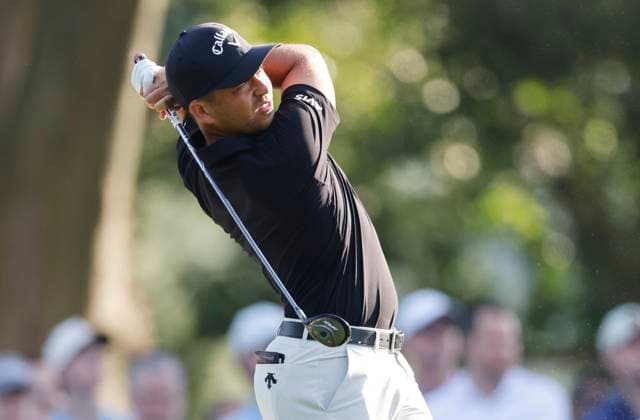 Xander Schauffele hits his second shot on the 10th hole in the first round of the 2025 PGA, Golf Herren Championship at the Quail Hollow Club in Charlotte, North Carolina on Thursday, May 15, 2025.  CHA202405152087 TANNENxMAURY