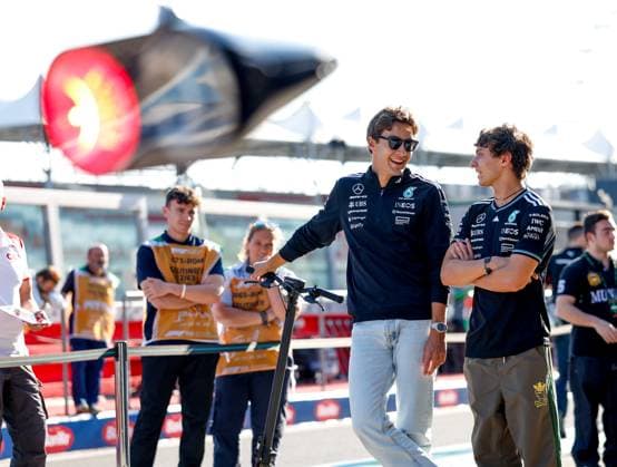 63 George Russell (GBR, Mercedes-AMG Petronas F1 Team), 12 Andrea Kimi Antonelli (ITA, Mercedes-AMG Petronas F1 Team), F1 Grand Prix of Emilia-Romagna at Autodromo Internazionale Enzo e Dino Ferrari on May 15, 2025 in Imola, Italy. (Photo by HOCH ZWEI) Imola Italy