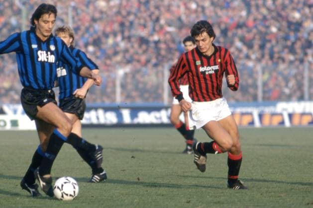 Archivbilder der Woche SPORT KW20 CARMINE GENTILE, Atalanta, PAOLO MALDINI, Milan, Serie A, 1985-86 Atalanta vs Milan 1-1, 22-12-1985, Azione, Action, Single shot, Contrasto SERIE A 1985-86 ATALANTA-MILAN 1-1