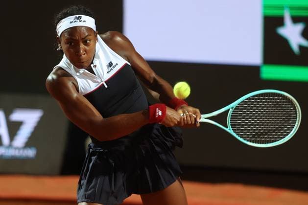 Rome, Italy, italy: Rome, Italy 05 15 2025: Semifinals, women s singles, match Gauff Coco (USA) rank 3 against Qinwen Zheng (CHN) rank 8 during the Internazionali BNL d Italia 2025 WTA, Tennis Damen Masters 1000 women s circuit in Rome at the Foro Italico. Tennis: WTA Masters 1000 Women At Foro Italico In Rome - Semifinals, Women S Singles, Gauff Coco (USA) Rank 3 Vs Qinwen Zheng (CHN)  - ZUMAp169 20250515_zea_p169_1445 Copyright: xmarcoxiacobuccix