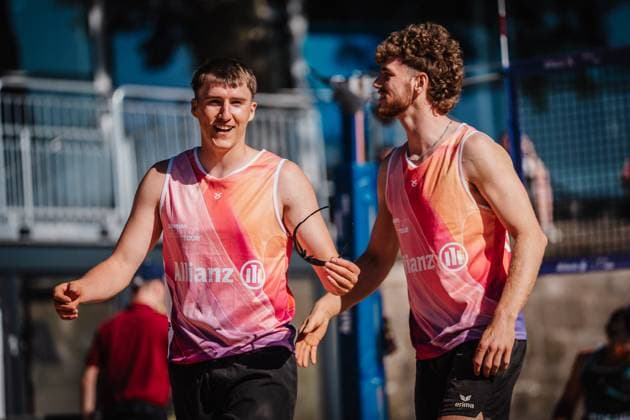 Beachvolleyball Männer Allianz German Beach Tour 2025 Tourstop Düsseldorf 15.05.2025 v.l. Yannik Ahr und Luis Henrichs Düsseldorf Robert-Lehr-Ufer Nordrhein-Westfalen Deutschland