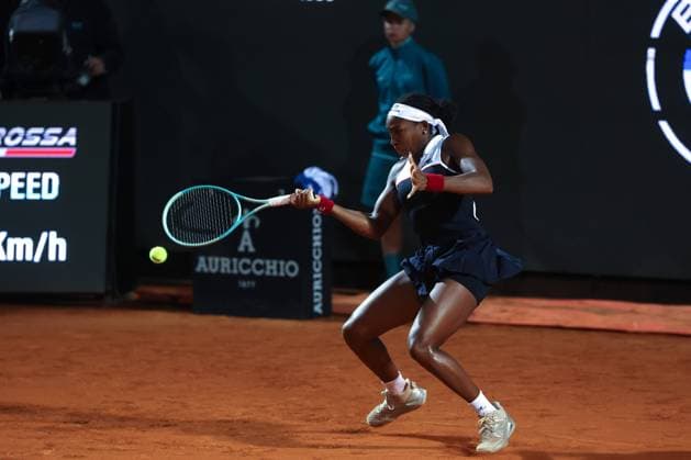 Rome, Italy, italy: Rome, Italy 05 15 2025: Semifinals, women s singles, match Gauff Coco USA rank 3 against Qinwen Zheng CHN rank 8 during the Internazionali BNL d Italia 2025 WTA, Tennis Damen Masters 1000 women s circuit in Rome at the Foro Italico. Rome italy  - ZUMAp169 20250515_zea_p169_1513 Copyright: xmarcoxiacobuccix Tennis: WTA Masters 1000 Women At Foro Italico In Rome - Semifinals, Women S Singles, Gauff Coco (USA) Rank 3 Vs Qinwen Zheng (CHN)  - ZUMA0818 0818665090st Copyright: xIMAGO marcoxiacobuccix