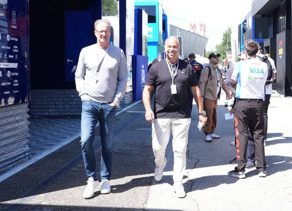 Formel 1 Grand Prix Emilia Romagna 2025 16.05.2025, Autodromo Enzo e Dino Ferrari, Imola, Formel 1 Grand Prix Emilia Romagna 2025 ,im Bild Moderator Florian König (RTL), Moderator Kai Ebel (RTL)