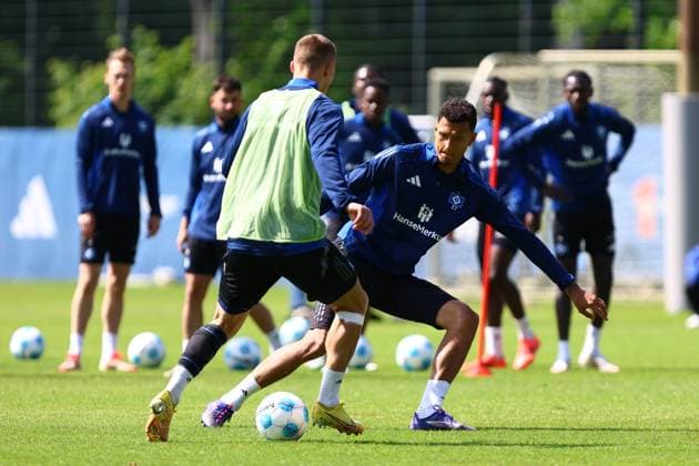 27 Davie Selke (Hamburger SV) Fußball I Herren I Training I Saison 2024-2025 I Hamburger SV I 16.05.2025 I Trainingsplätze Volksparkstadion