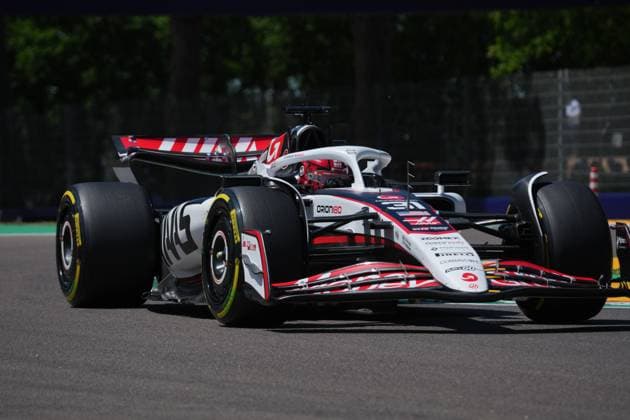 16.05.2025, Autodromo Enzo e Dino Ferrari, Imola, Formel 1 Grand Prix Emilia Romagna 2025 ,im Bild Esteban Ocon (FRA), MoneyGram Haas F1 Team (Photo by Hasan Bratic DeFodi Images)