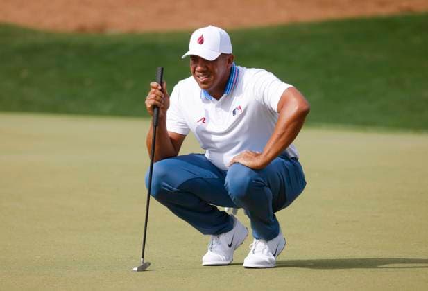 Jhonattan Vegas of Venezuela lines up his putt on the 2nd hole during the second round of the 2025 PGA, Golf Herren Championship at the Quail Hollow Golf Club in Charlotte, North Carolina on Friday, May 16, 2025.  CHA20250516617 TANNENxMAURY