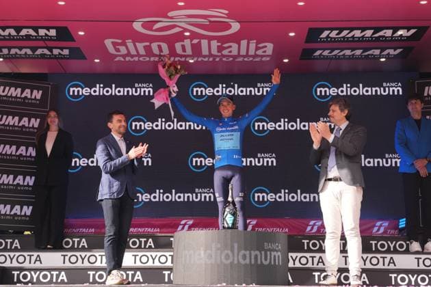 Fortunato Lorenzo of Xds Astana Team, blue jersey, during the stage 7 of the Giro d™Italia from Castel di Sangro to Tagliacozzo, Italy - Friday, May 16, 2025. - cycling.  Copyright: xMassimoxPaolone LaPressex